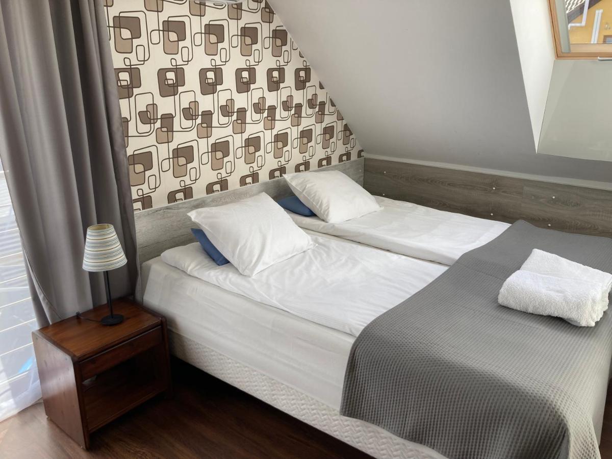 Apartamenty I Pokoje Na Letniej Ujście-Darłowskie Exteriör bild