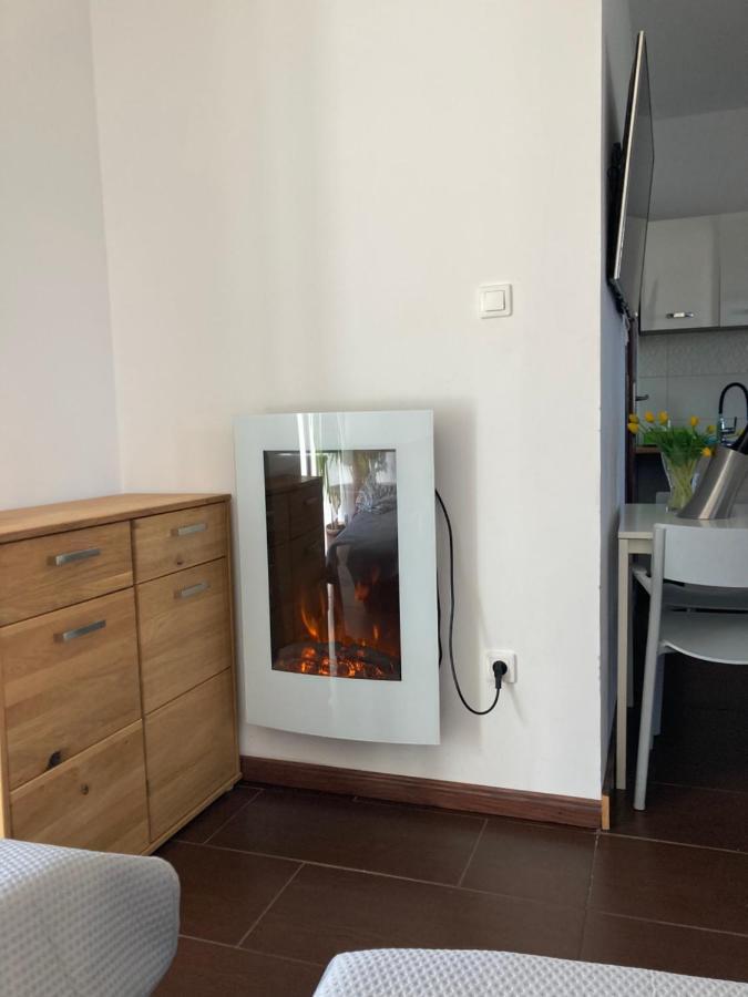 Apartamenty I Pokoje Na Letniej Ujście-Darłowskie Exteriör bild