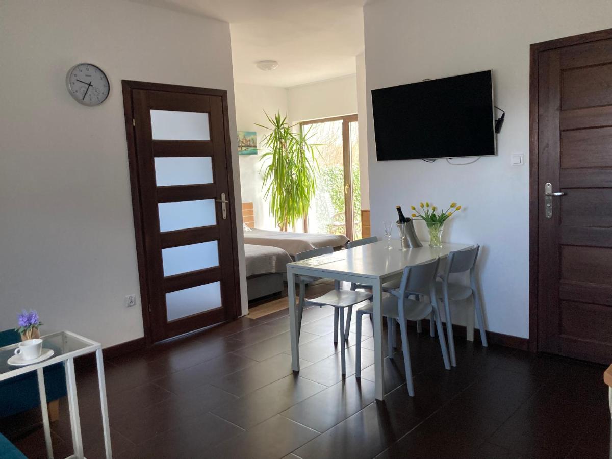 Apartamenty I Pokoje Na Letniej Ujście-Darłowskie Exteriör bild