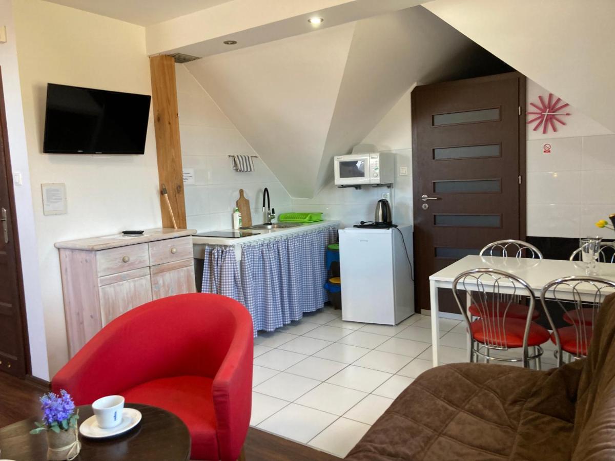 Apartamenty I Pokoje Na Letniej Ujście-Darłowskie Exteriör bild