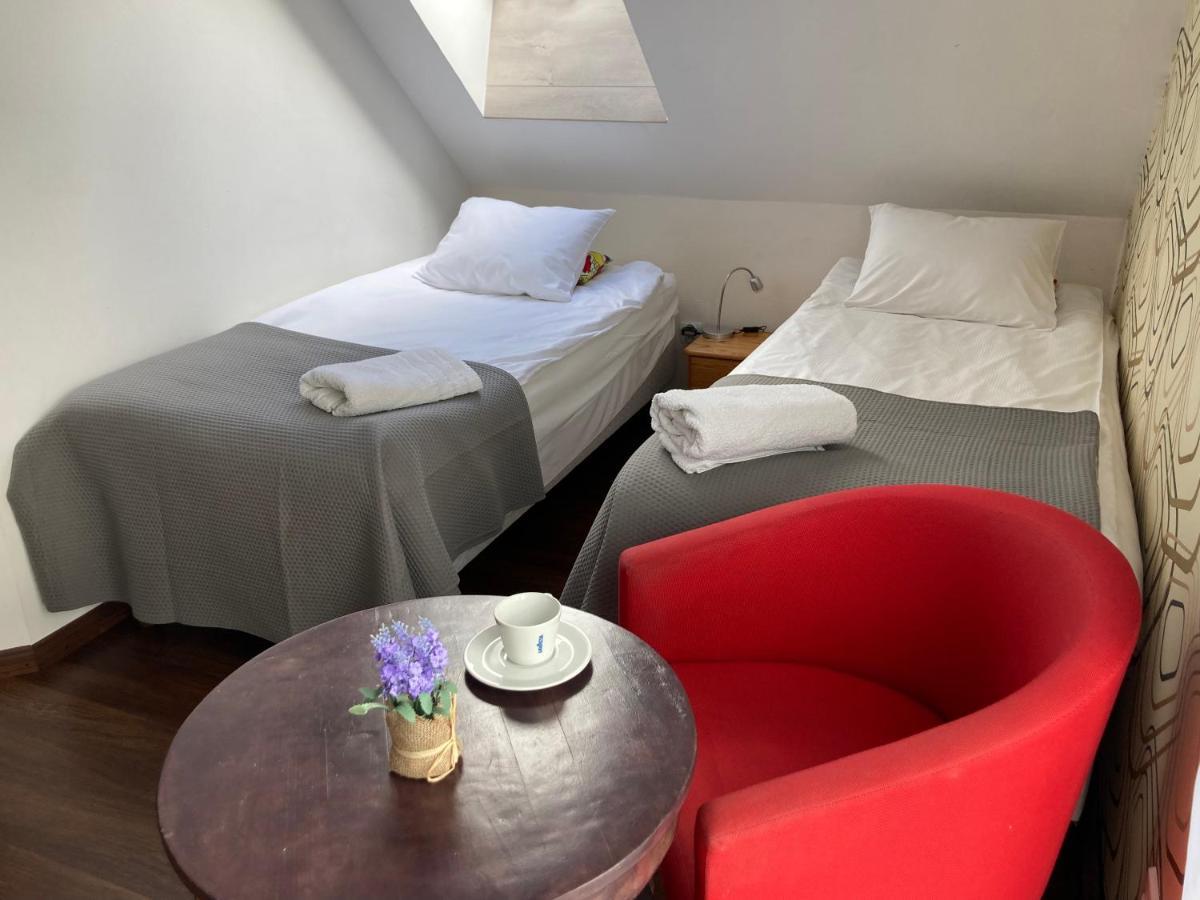 Apartamenty I Pokoje Na Letniej Ujście-Darłowskie Exteriör bild