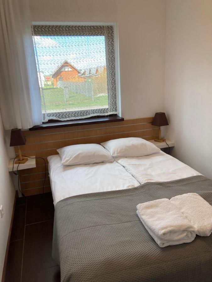 Apartamenty I Pokoje Na Letniej Ujście-Darłowskie Exteriör bild