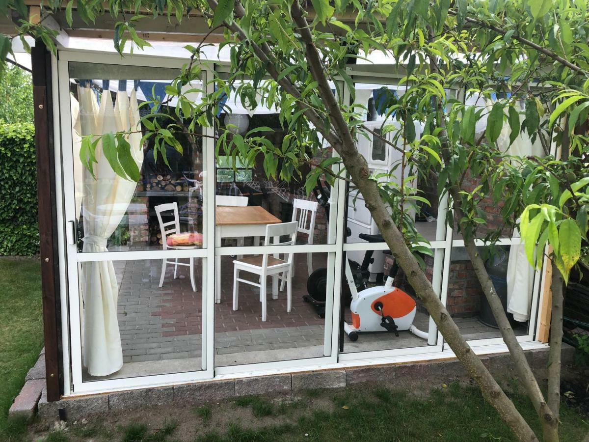Apartamenty I Pokoje Na Letniej Ujście-Darłowskie Exteriör bild